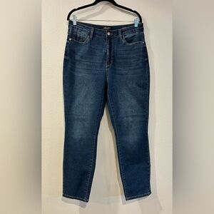 Judy Blue Boyfriend Jeans